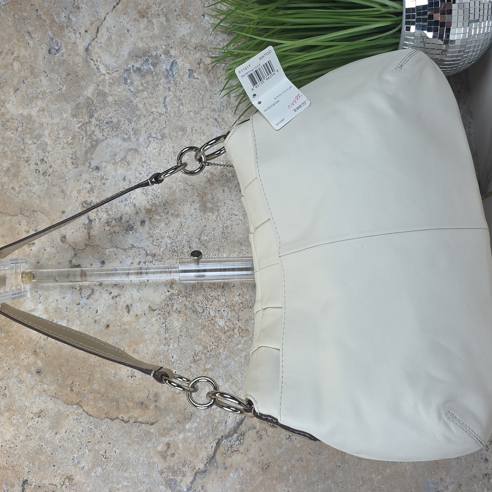New Coach Soho White Ivory Shoulder Flap Bag‎ with Gold Metallic Accents - Picture 5 of 12